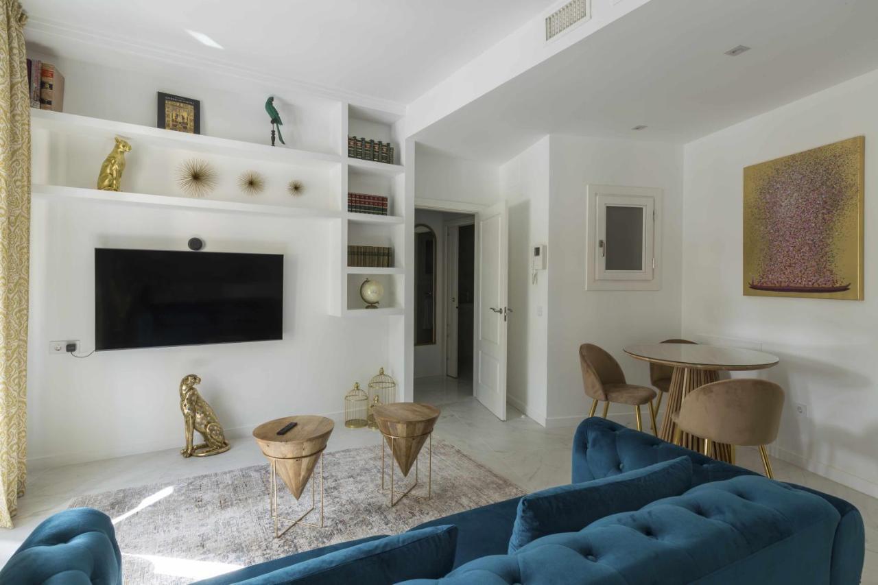 The Clock House Luxury Urban Suites Málaga Quarto foto
